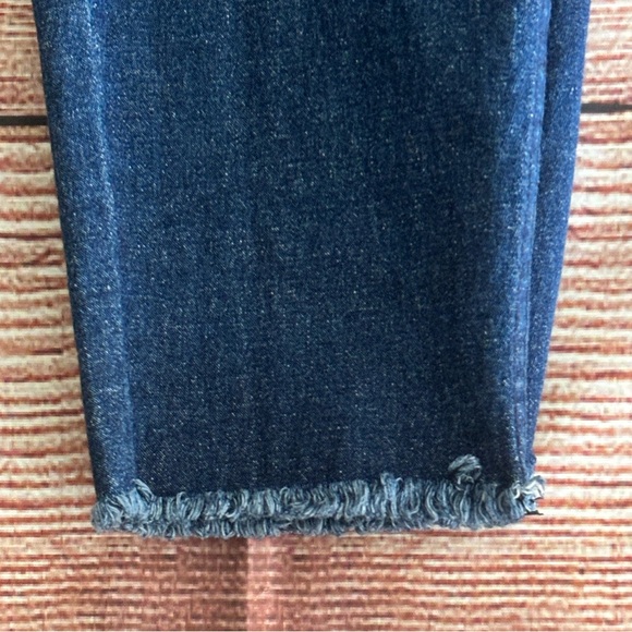 HUE • Ripped Knee Ink Wash Denim Leggings - Size M - Picture 7 of 16